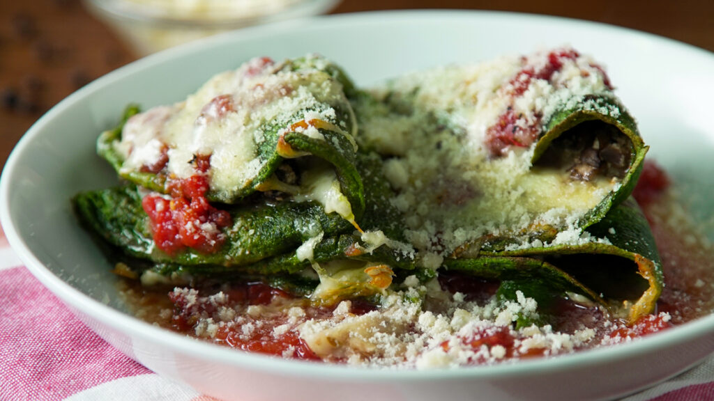 Cómo preparar crepes de espinacas con verduras: receta saludable y completa